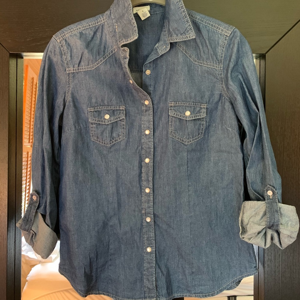 Light denim button down - Picture 5 of 5